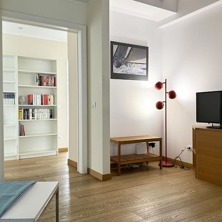 Joivy Cosy Ticinese Retreat 1-Bed Flat Near The Duomo Apartment Milano Exterior foto